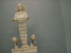 20030612selaukefes-mazesiartemis-heykeli05