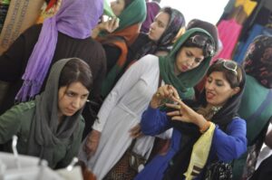 iran.tahran.jomeh çarşı.3