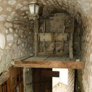 Geziyorum.Kalambaka resimleri.Varlam manastırı.4