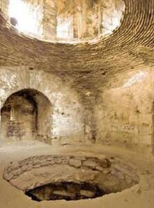 ayvansaray-anemas-zindanlari-1