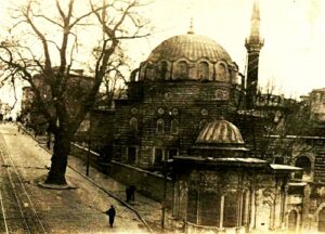 zeynep-sultan-camisi-0