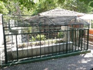 zuhurat-baba-turbesi-00