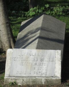 bukagili-dede-turbesi-1