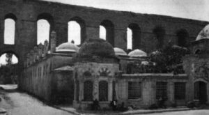 gazanfer-aga-medresesi-0