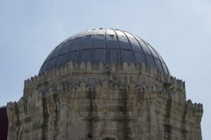 husrev-pasa-turbesi-3