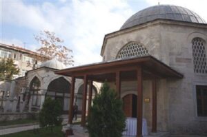 sadrazam bayrampaşa türbesi.1