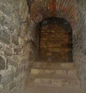 yedikule zindanları.kanlı kuyu.1