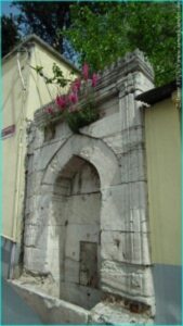 cihangir camii.dışında çeşme.1