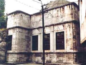 hattat rakım efendi türbesi.3