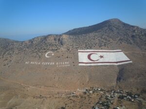 Kıbrıs Beşparmak dağları